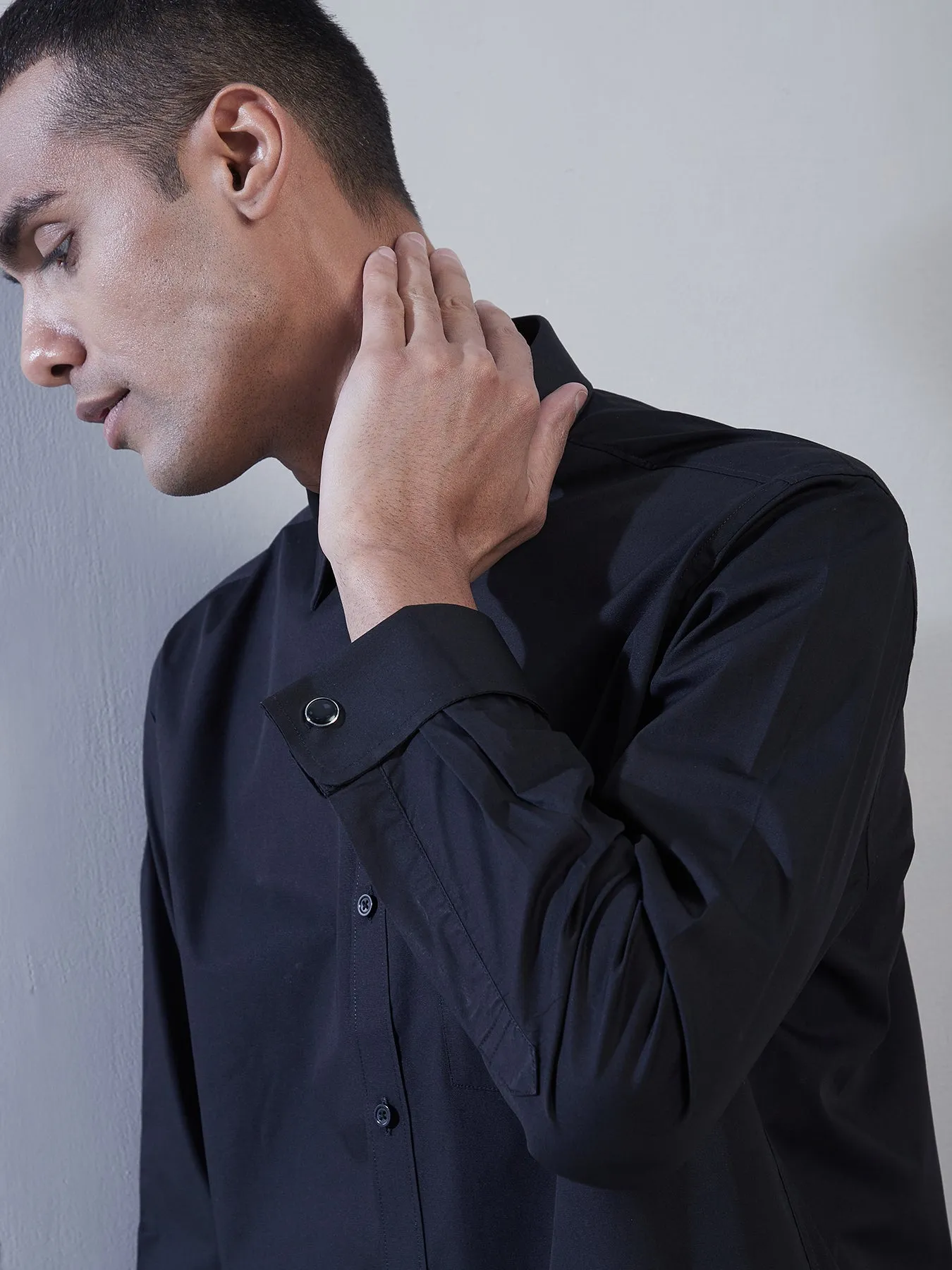 100% Cotton Navy Blue Plain Regular Fit Full Sleeve Formal Shirt