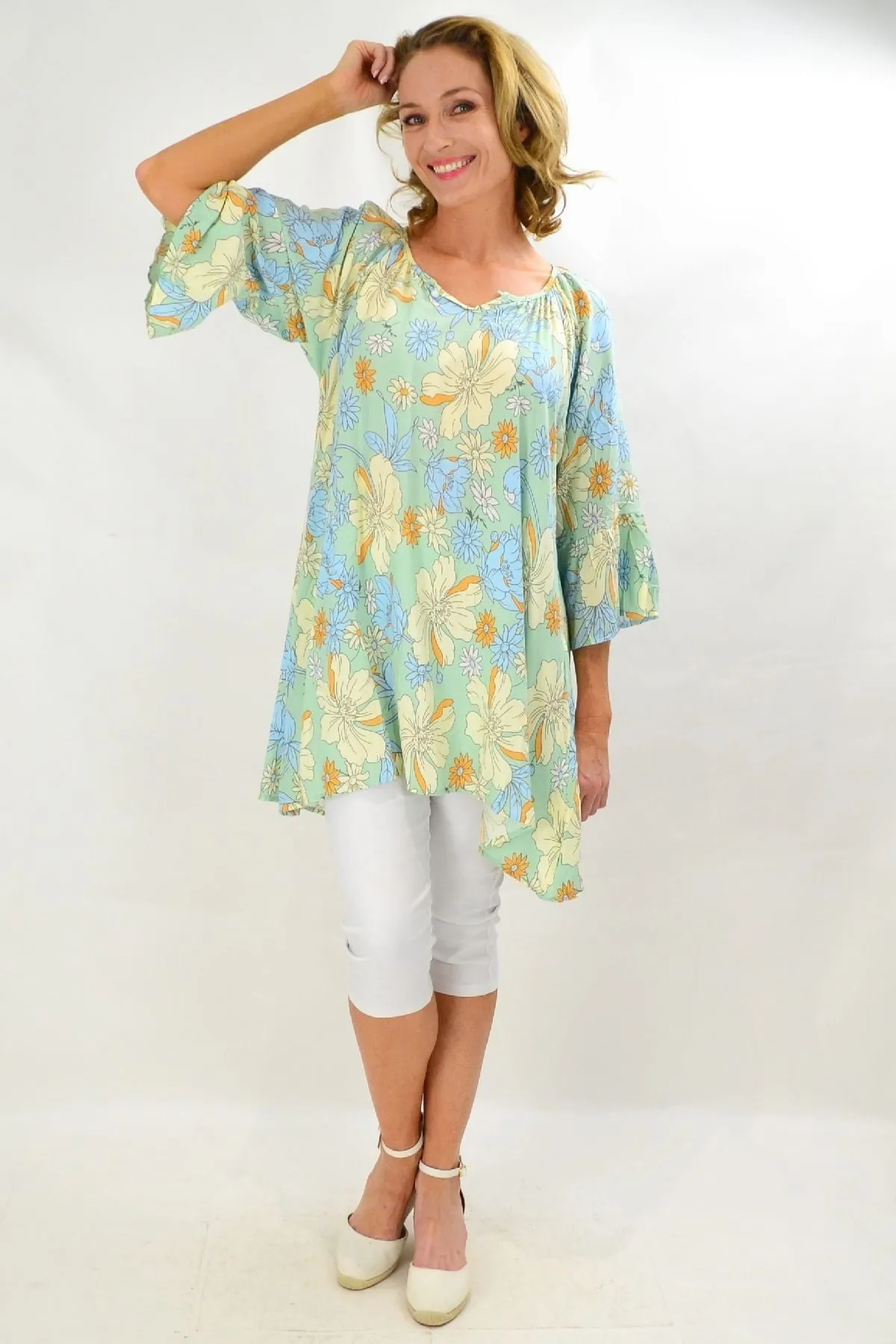 Bold Yellow Flower Pearl Button Tunic Top