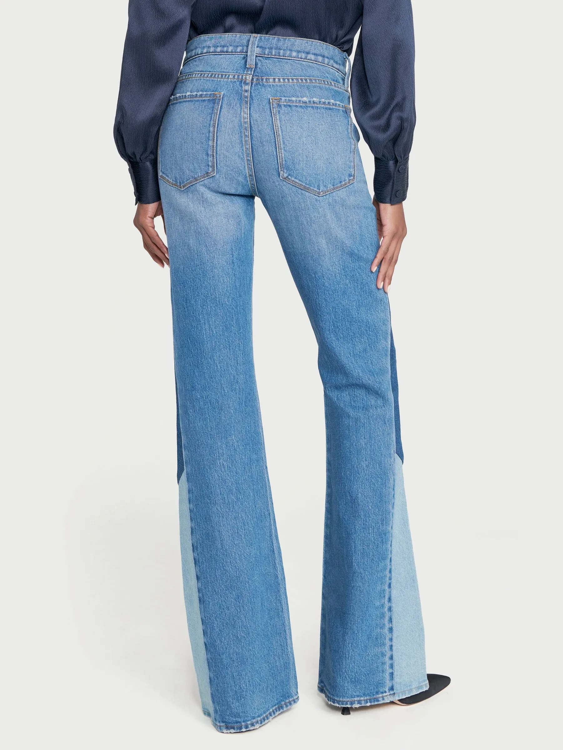 Frame Denim - Le High Flare Diagonal Block in Kingsley