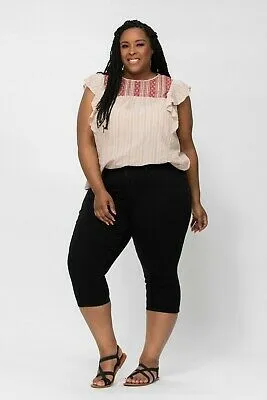 Mid-Rise Skinny Capri