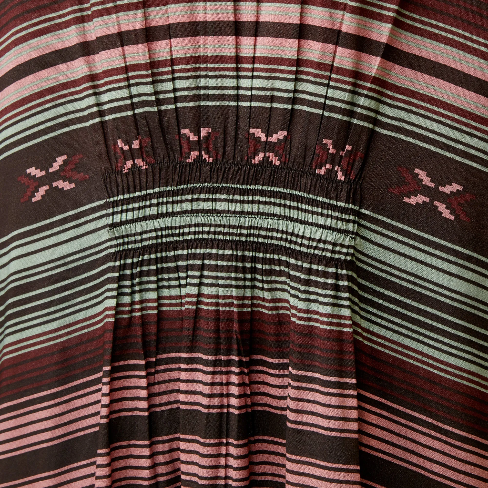 Picture Perfect Woven Layer