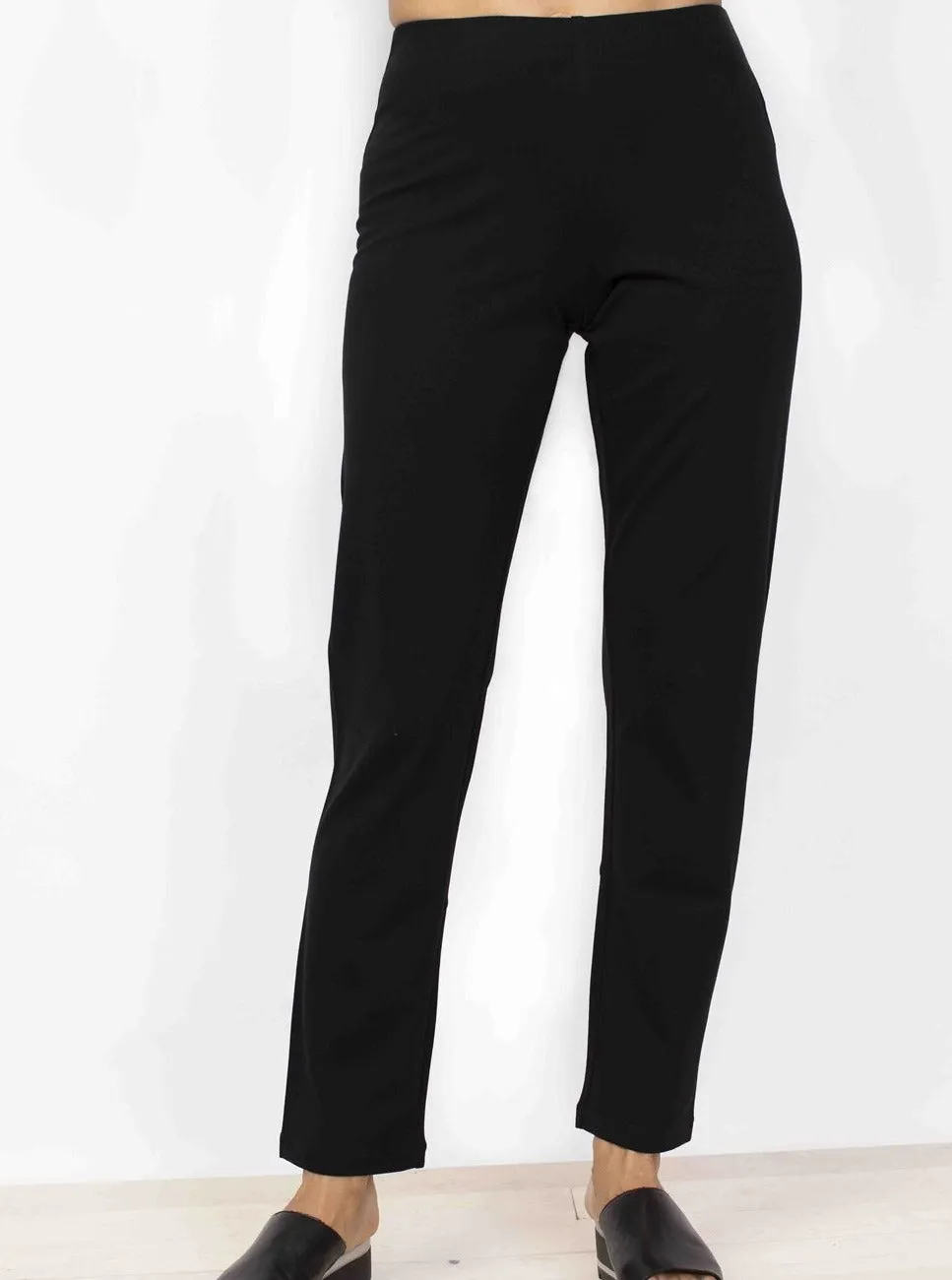 Ponte Tapered Pant [Black-10671]