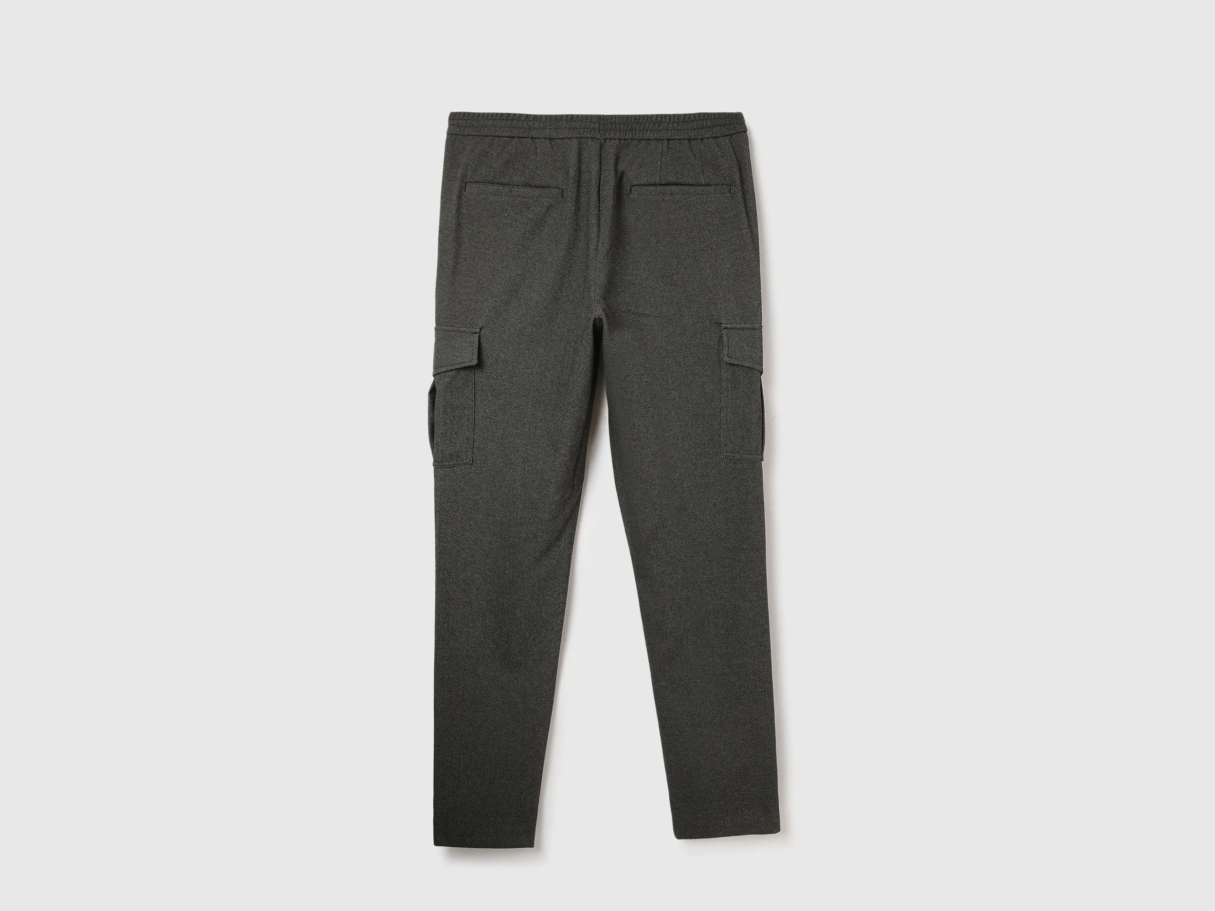Solid Relaxed Fit Cargos