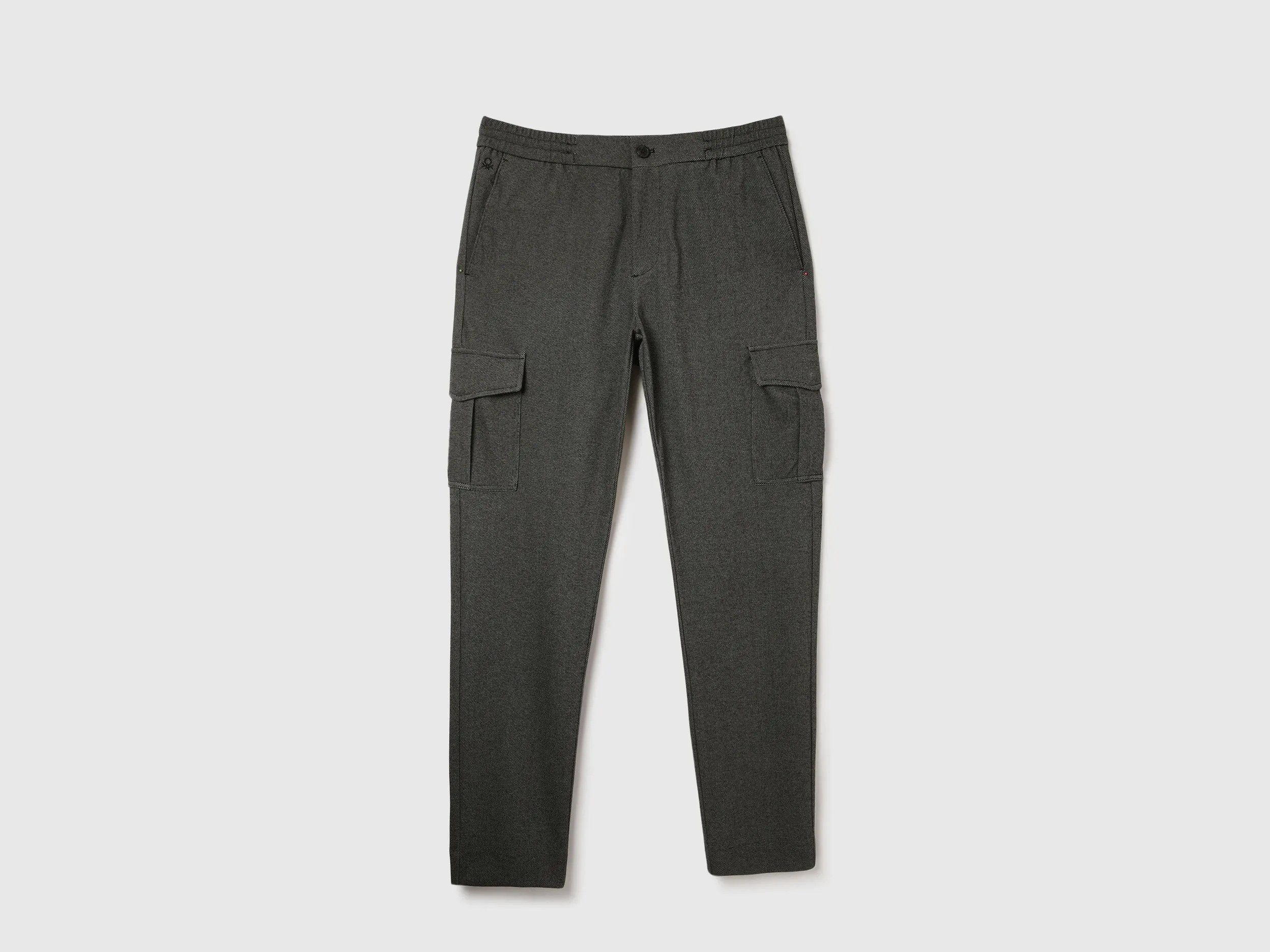 Solid Relaxed Fit Cargos