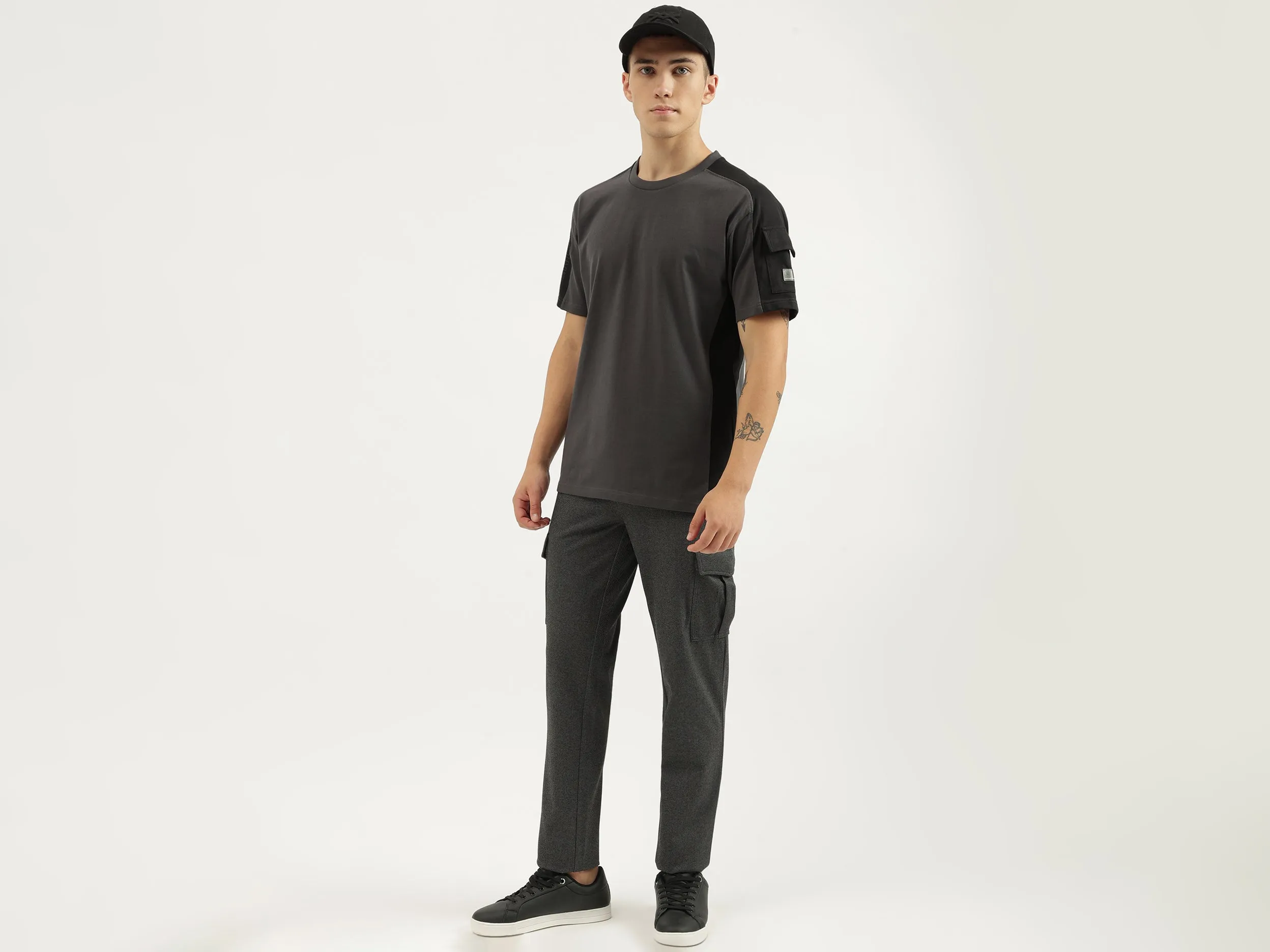 Solid Relaxed Fit Cargos