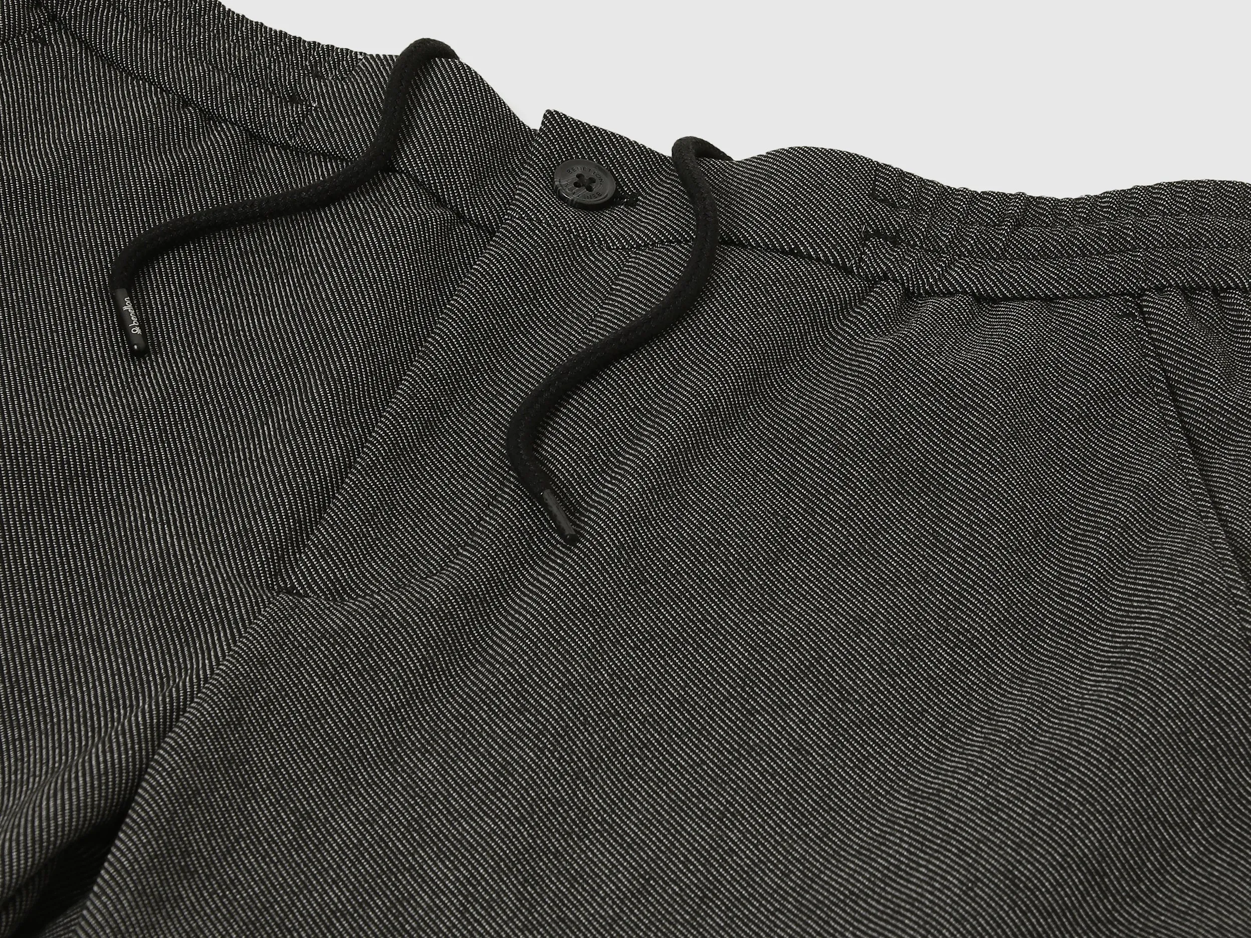 Solid Relaxed Fit Cargos