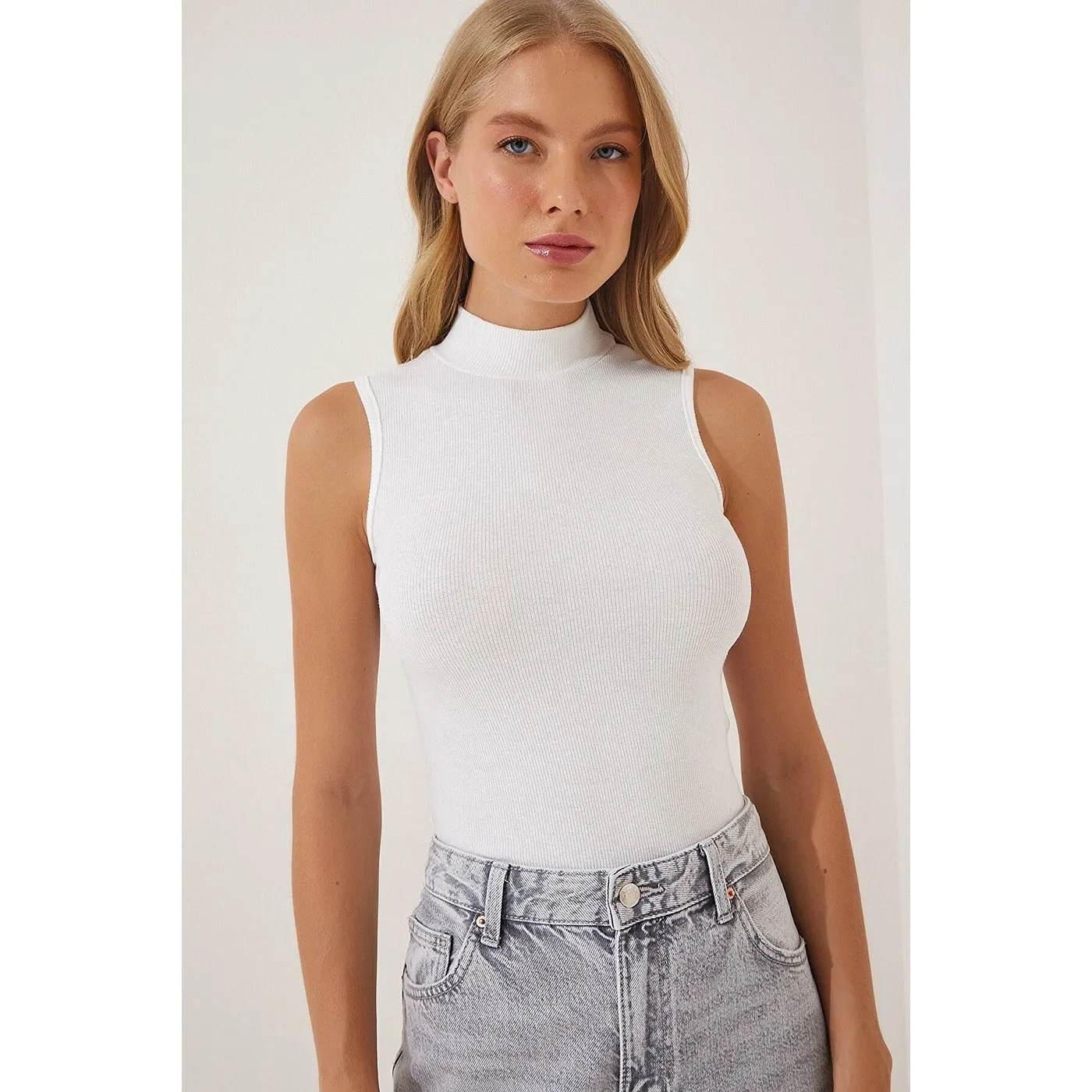 White Turtleneck Cotton Knitted Blouse